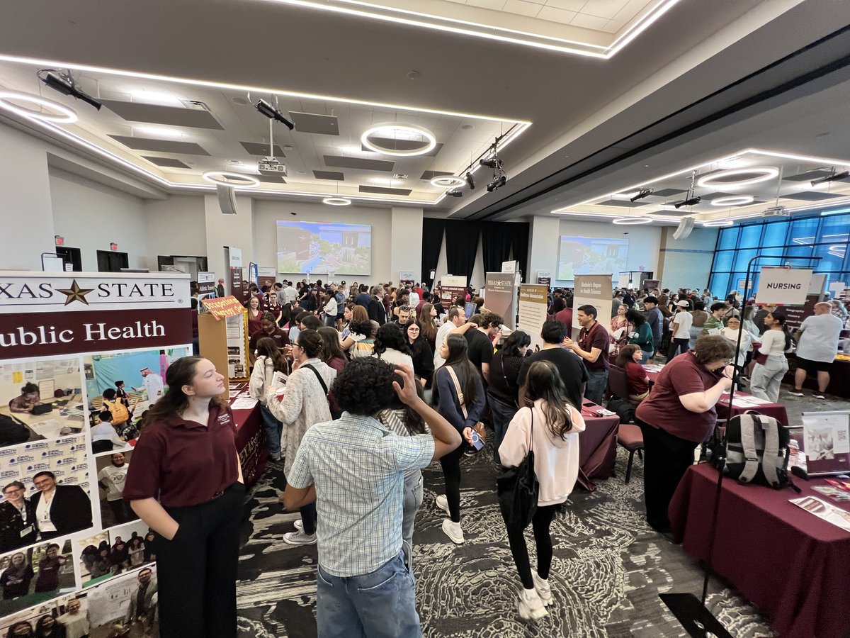 garytray's tweet image. Thanks for coming to Bobcat Day at Texas State! Students who checked in have received a text with instructions to get a free ticket to the Texas State football game at 4 pm this afternoon. Go Bobcats!