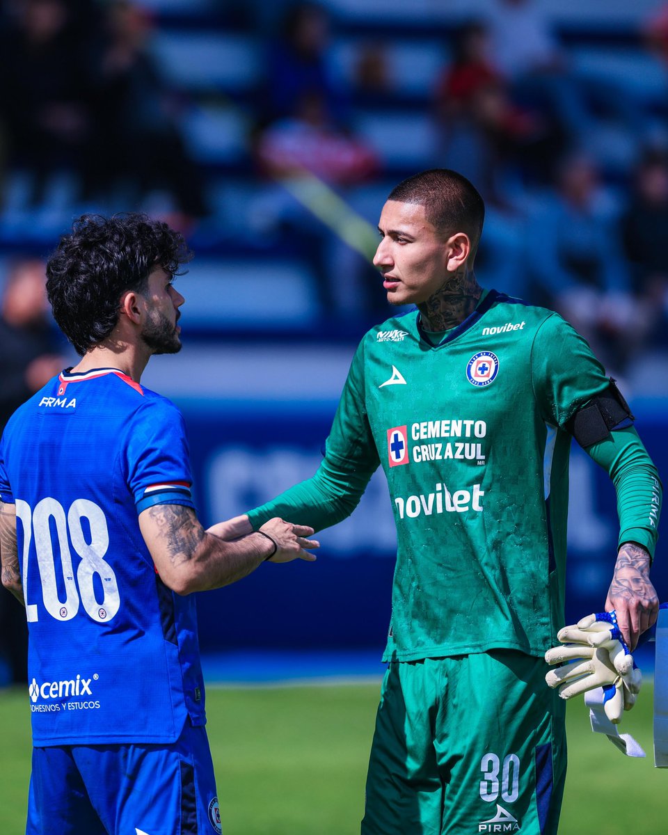 LA SUB21 A SEMIS 💙🔥

Con un marcador global de 4-1, La Máquina venció a su similar de Toluca y avanzó a la siguiente ronda. 

VAMOOOOOOS. 💙

#AzulDePorVida