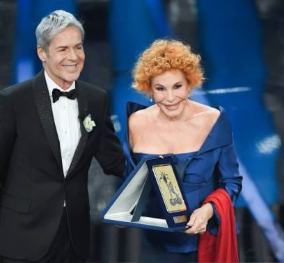 Fu un premio premiarti.
Claudio

#OrnellaVanoni