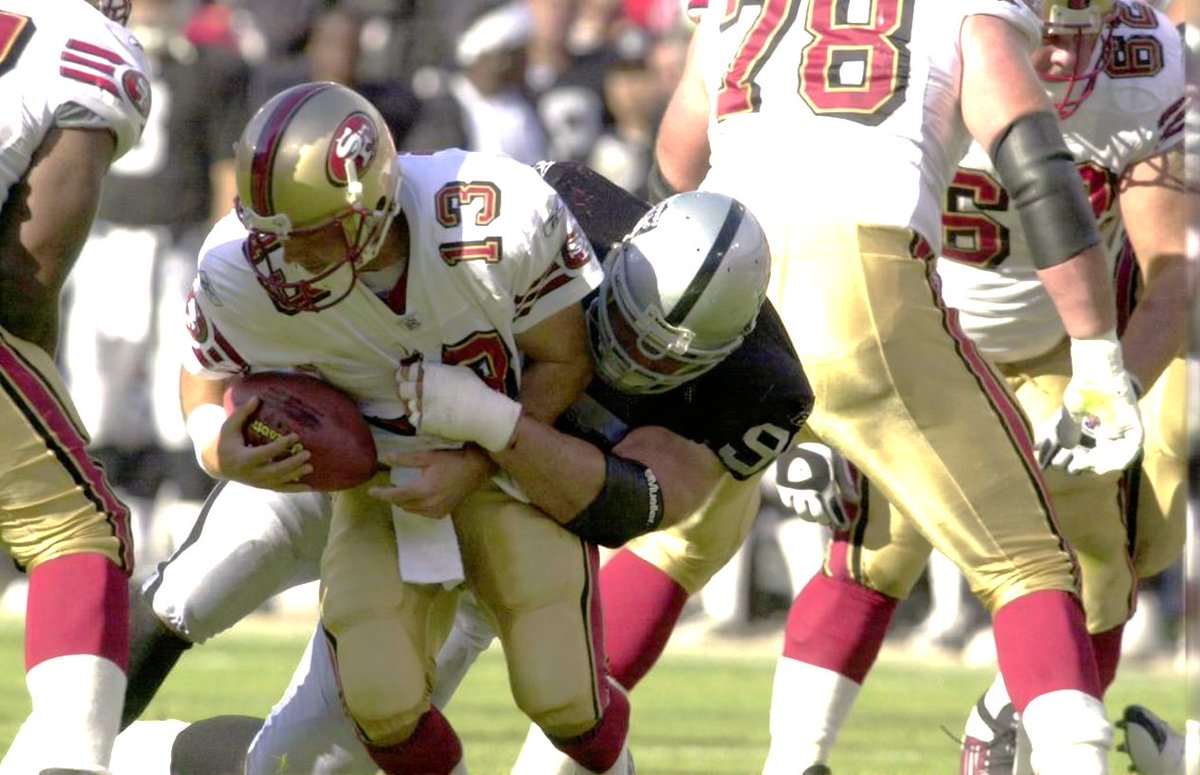 NFLMAVERICK's tweet photo. Happy birthday to former Raiders DT John Parrella, November 22, 1969. https://t.co/lsdDbn7EYu