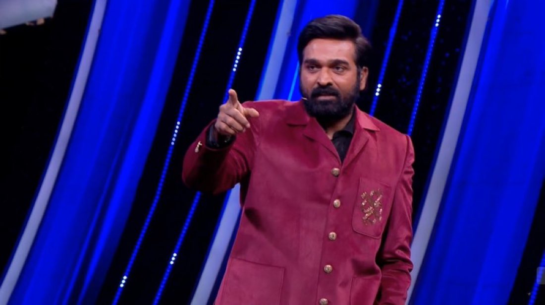 SriniMama1's tweet image. May be Poor hosting week of #VijaySethupathi 

- he is giving warning Sandra is smiling 
- Prajean almost had street fight 
- FJ #VikkalsVikram #VJParvathy almost stepping into the conversation &amp;amp; stopping the flow
- VJS ending the without finishing his statement 

Started with…