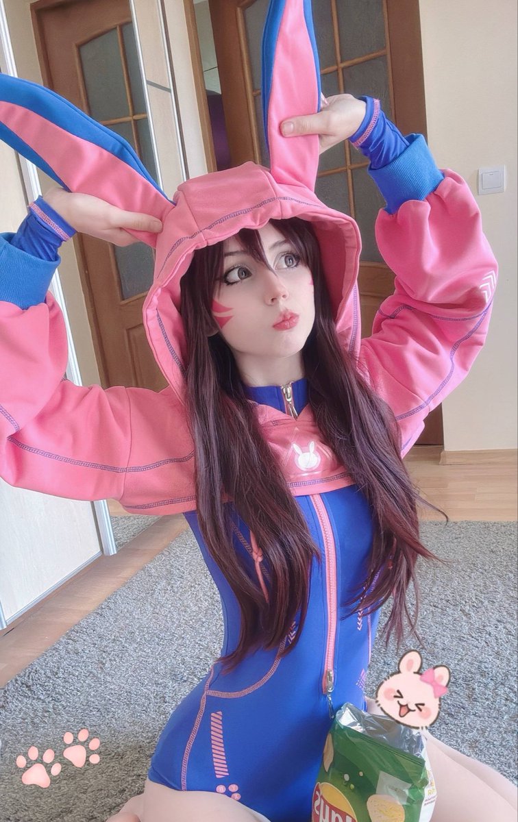 stasiksosunow's tweet photo. 🐰💗 https://t.co/ziiB6Fl8J6