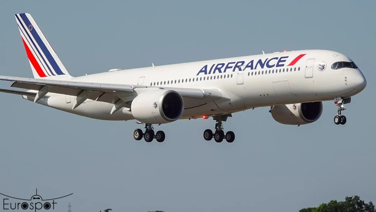 Air France A350 Grounded to This Airport🛬 @airfrance (AF