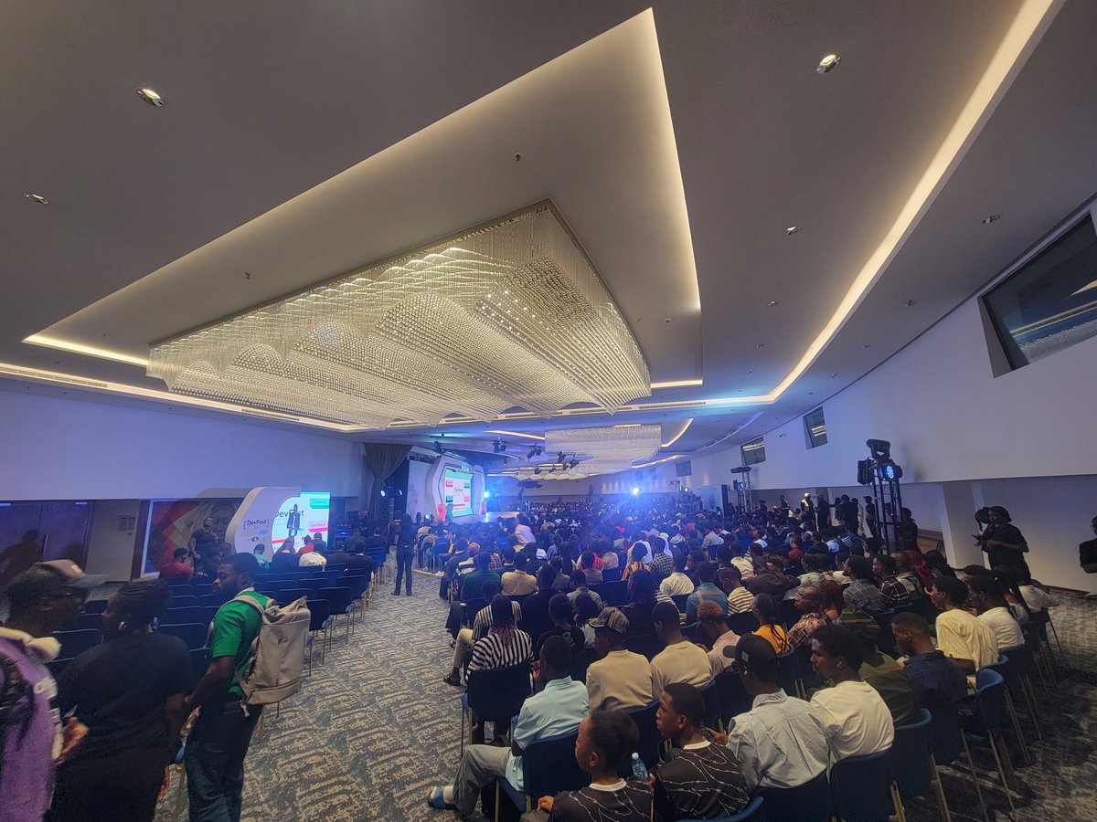 This_is_Dreamer's tweet image. The end of DevFestLagos 2025 edition
Lived it, Loved it

Bless the organizers
I got to meet a few speakers, made some friends in the space and won some merches and stuffs

Great experience 👌🎉😇👏
@gdglagos #DevfestLagos #Devfest2025
