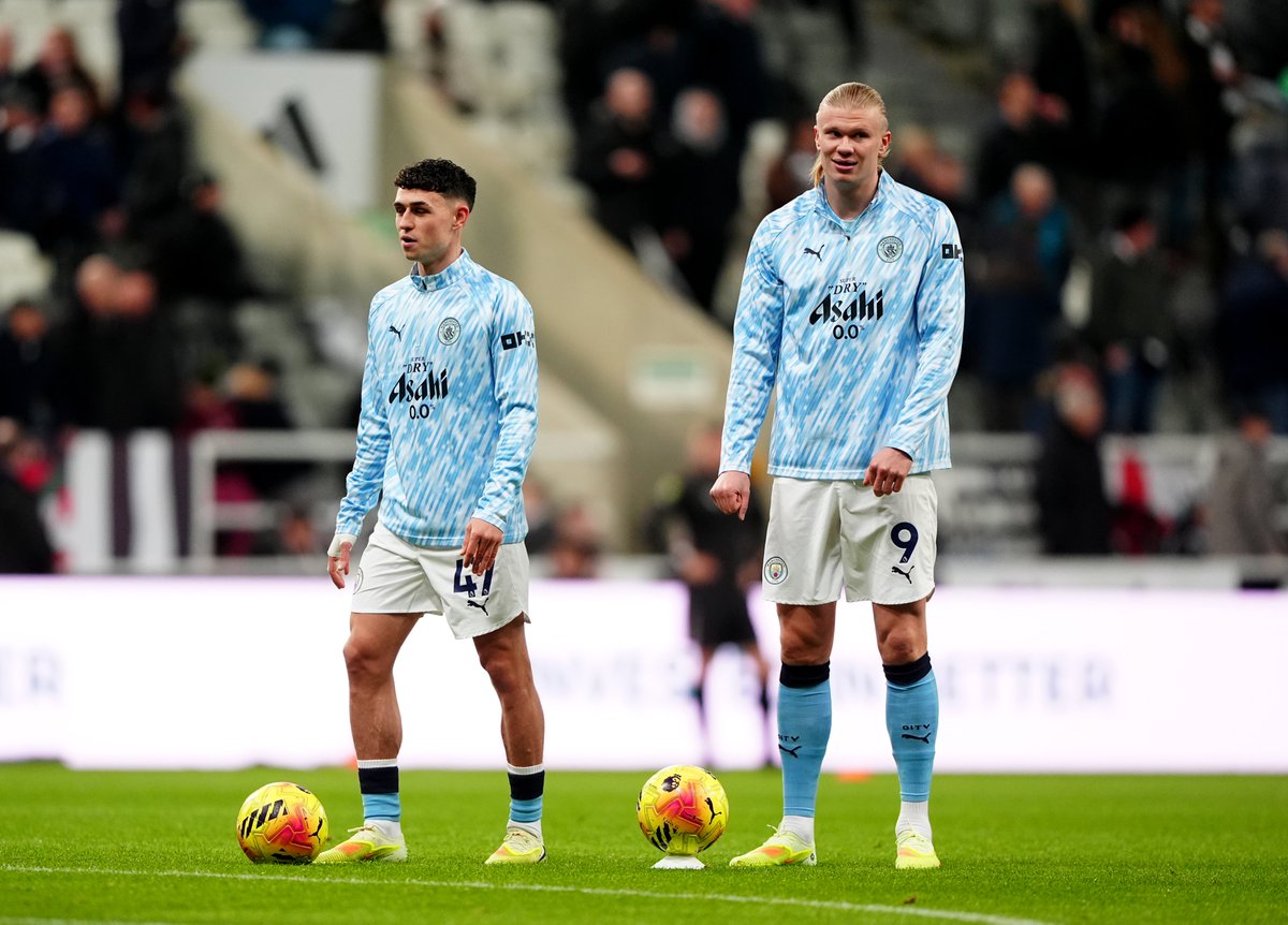 standardsport's tweet image. KICK OFF! 

We&apos;re underway. 

LIVE: bit.ly/newmnc2211 

#NEWMCI