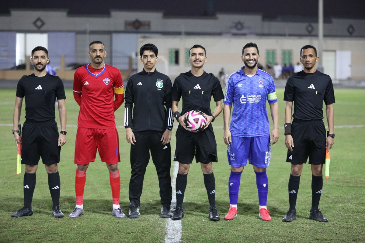 rtcom2014's tweet image. رسمياً….
نادي #رأس_تنورة لدور 32 بعد تحقيق الفوز بنتيجة ثلاثة أهداف مقابل لاشي ع نادي النجح الساحلي وتصدره للمجموعة 

#شبكة_رأس_تنورة_الاعلامية
#نادي_النجم_الساحلي
#الإتحاد_السعودي_لكرة_القدم
#نادي_رأس_تنورة
#نادي_الثقبة
#رأس_تنورة 
@RTC_1396