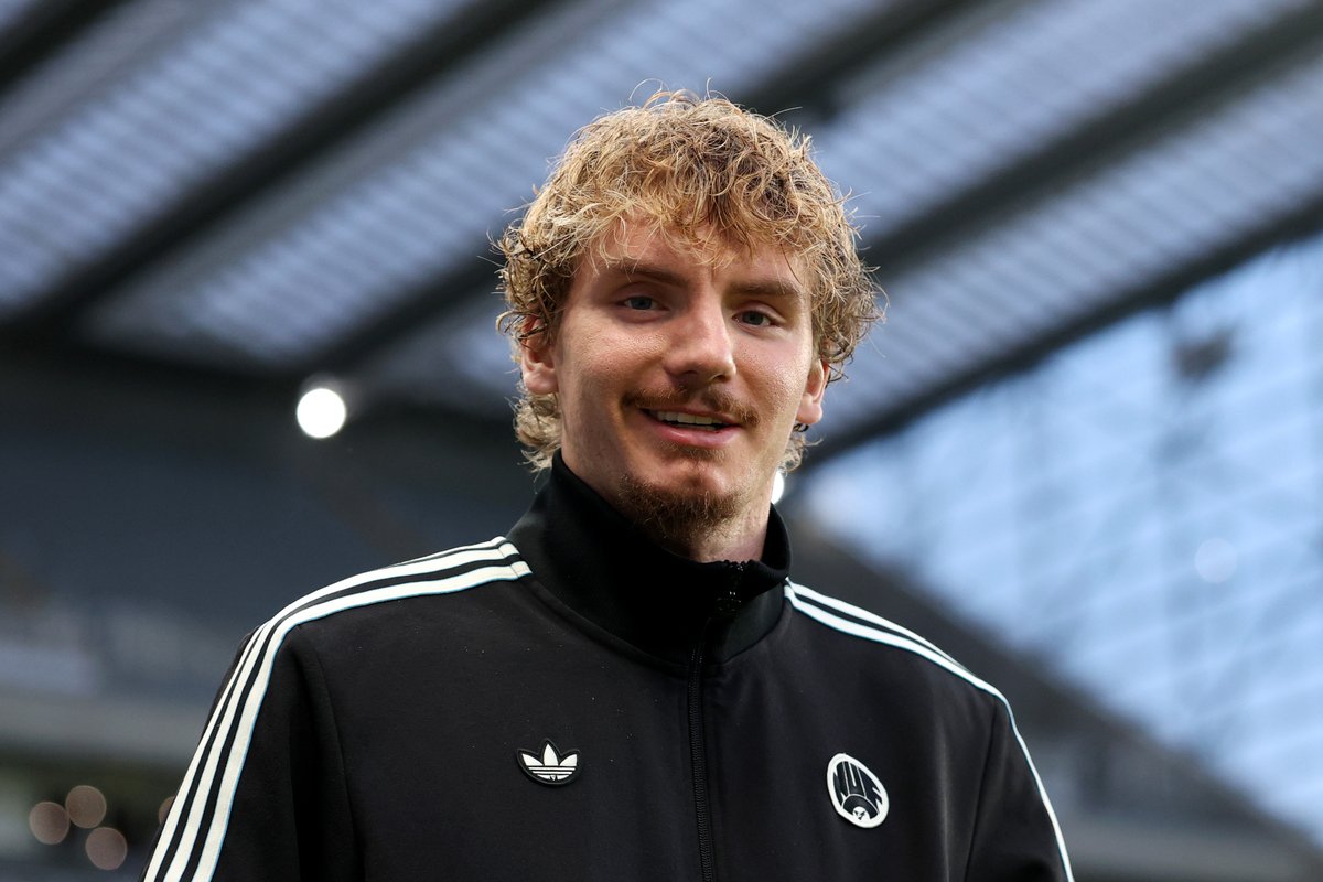 standardsport's tweet image. KICK OFF! 

We&apos;re underway. 

LIVE: bit.ly/newmnc2211 

#NEWMCI