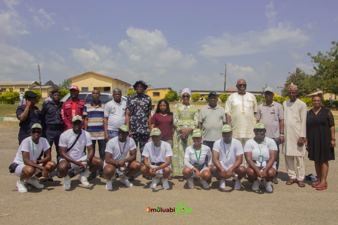osunofficial's tweet image. Retired Brig Gen Joe Komolafe urges 2025 Batch C Corps Members to stay vigilant &amp;amp; alert to cyber threats. “The first person who can protect you is you,” he says. #NYSC2025 #SecurityAwareness #CyberSafety #BeAlert #EdeCamp
facebook.com/share/p/1GQDE7…