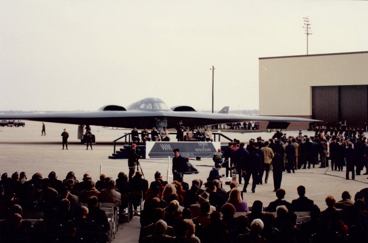 On this day: 37 years ago, the Northrop B-2 “Stealth” bomber was shown publicly for the first time at USAF Plant 42 in Palmdale, California (November 22, 1988). How many of you remember this event?