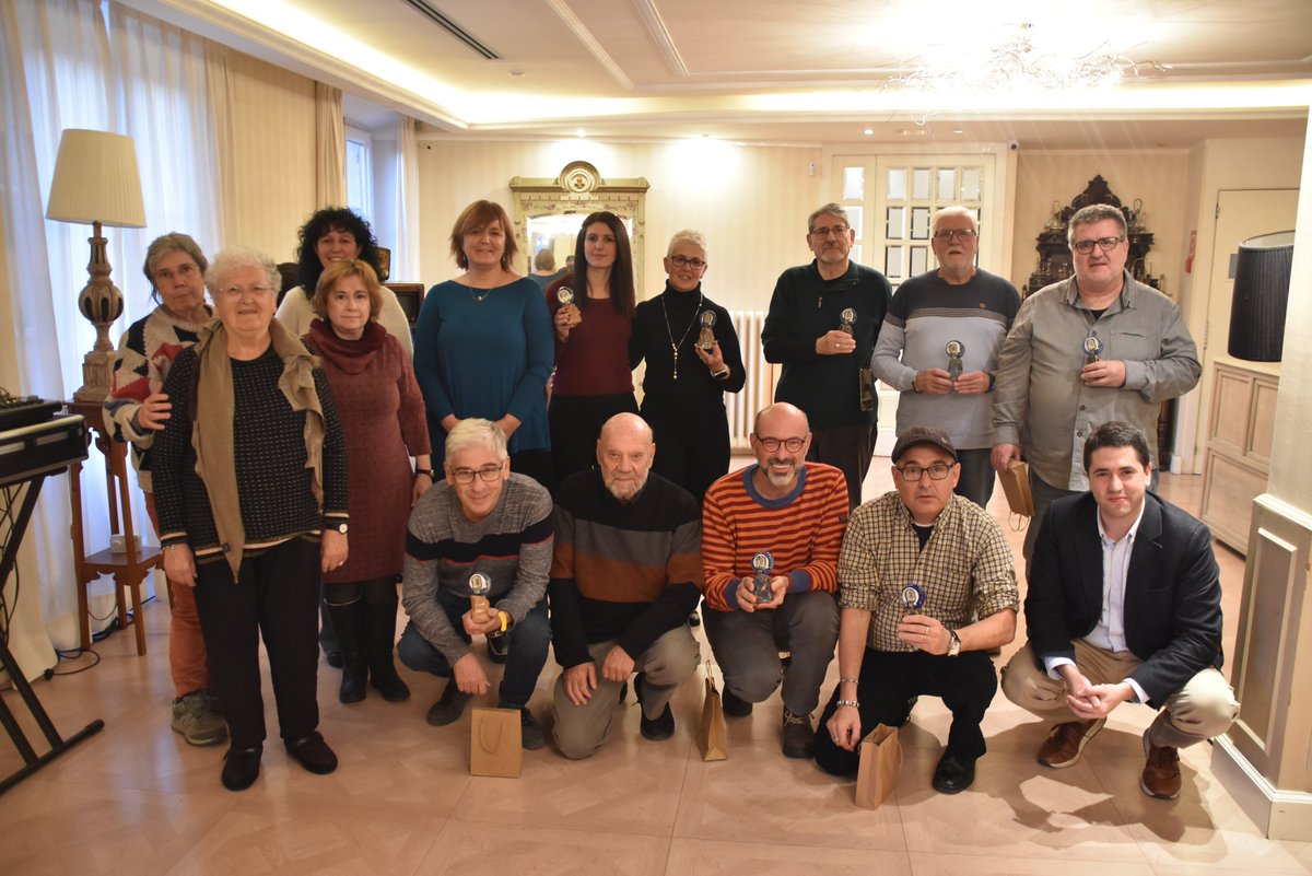 RadioSeu's tweet image. #EnImatges RàdioSeu ha celebrat aquest dissabte el seu 40è aniversari amb un acte públic a l’@espaiermengol de #laSeu. La sessió ha inclòs la presentació d’un vídeo commemoratiu, una taula rodona sobre la meteorologia al Pirineu i un reconeixement als col·laboradors més veterans.