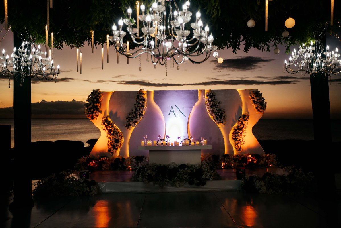 Nonsoamadi's tweet image. got married to my best friend in the whole world. praying for a home centred in the love of Jesus Christ. let it be filled with love, friendship &amp;amp; joy forever ❤️