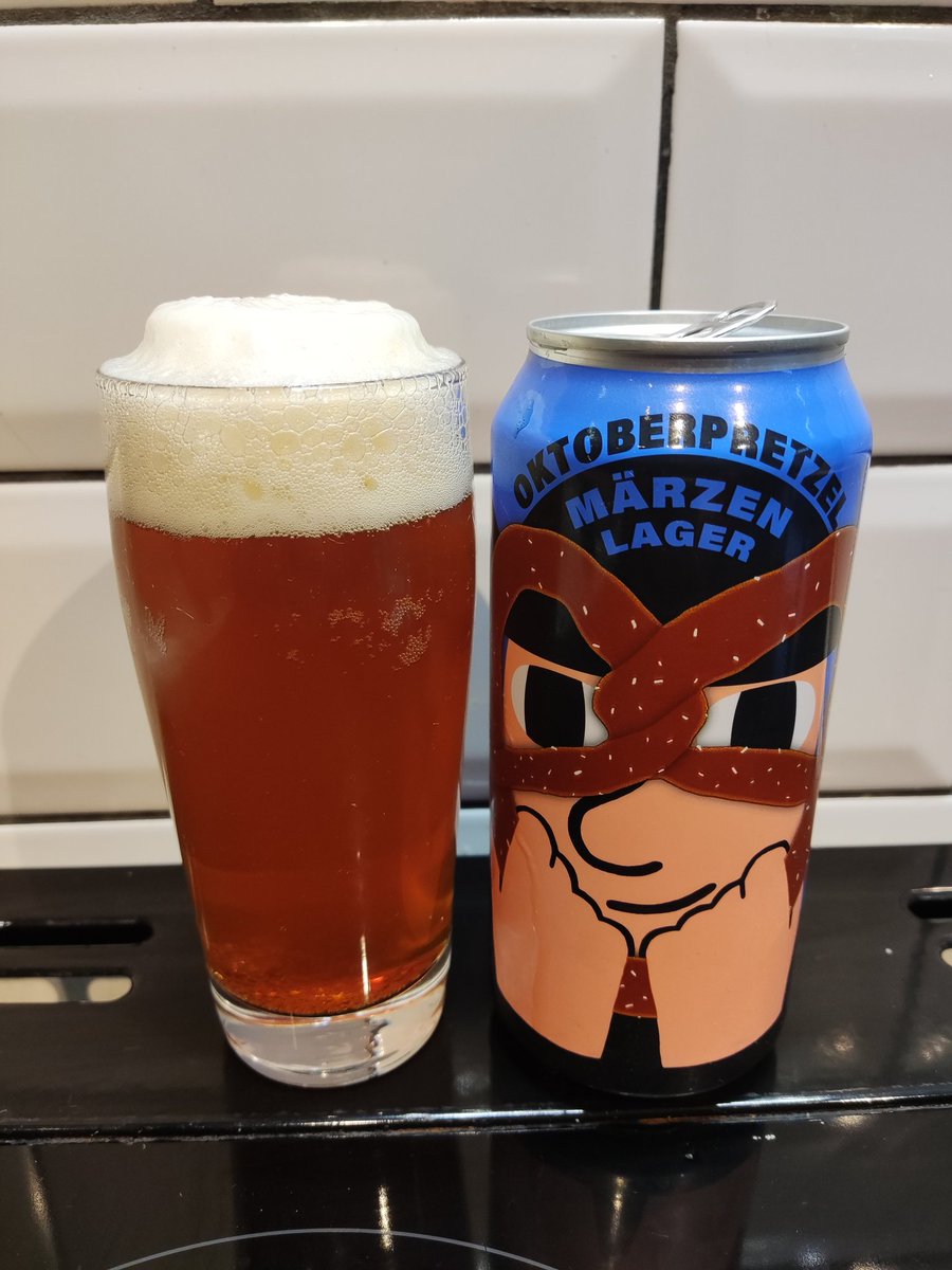 tippleagent's tweet photo. Mikeller Oktoberpretzel Märzen. Burnt orange in colour. Biscuit aroma like you might expect from a lager. Full bodied bitterness from start to finish but building and prolonged. Made with pretzels, though this is not obvious through saltiness or pretzel doughy-ness. #beer https://t.co/wR9I6pNHzB