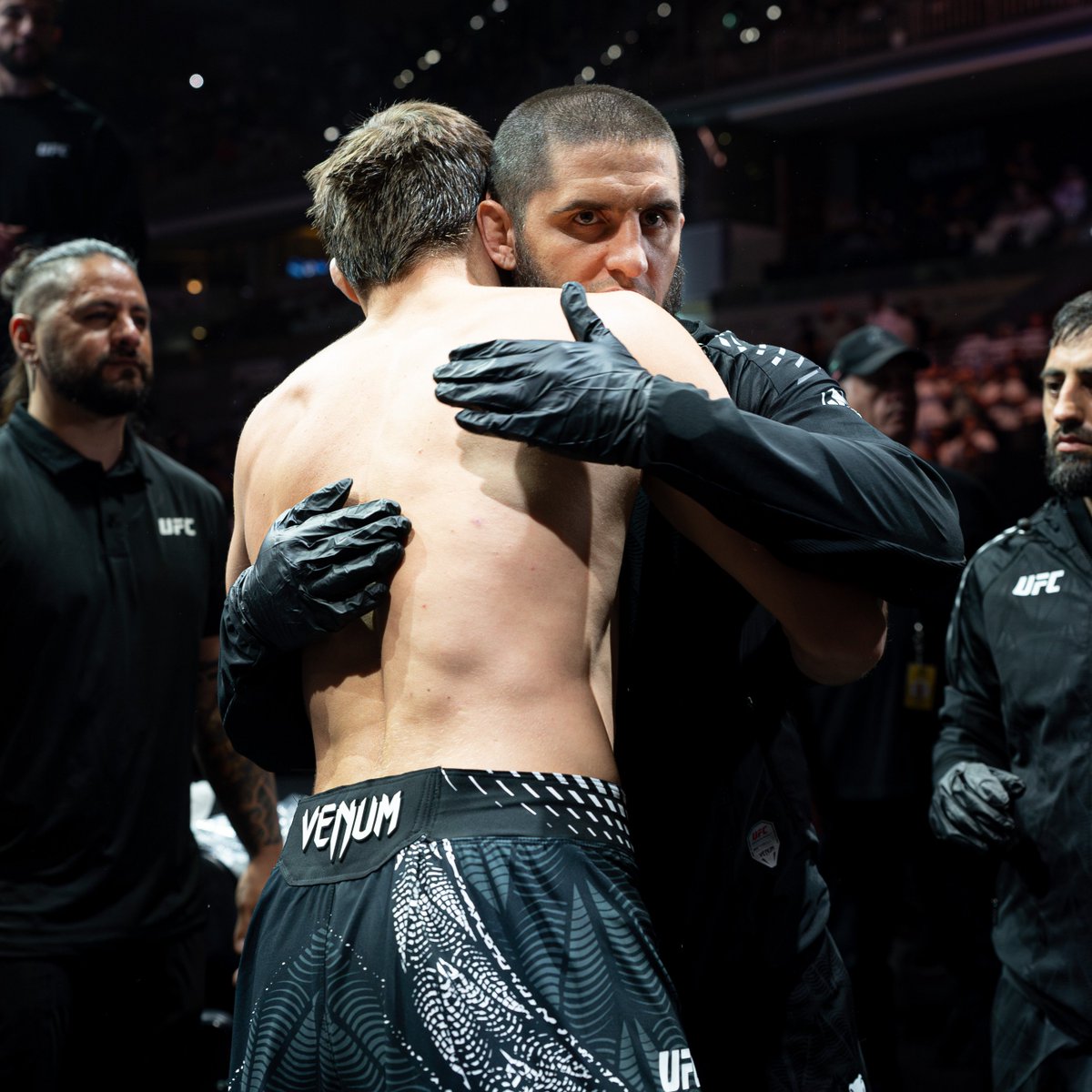 ufc's tweet image. He goes from winning the belt to cornering the next week 👏

[ #UFCQatar | @MAKHACHEVMMA | Saygid Izagakhmaev ]