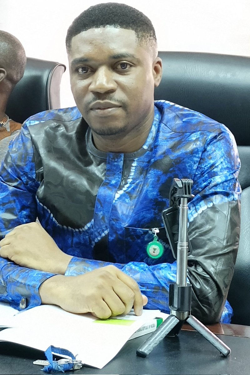 Denzelsweet's tweet image. Happy work-free day
#theherd #cpc #trump #genocide #muslimmuslim