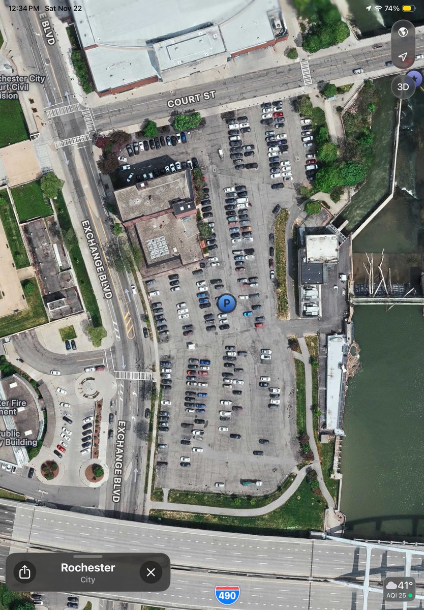 PhilSustainable's tweet image. It’s crazy seeing parking lots in Downtown Rochester, NY.   The city should be as rich as Brooklyn today, but chose pavement instead