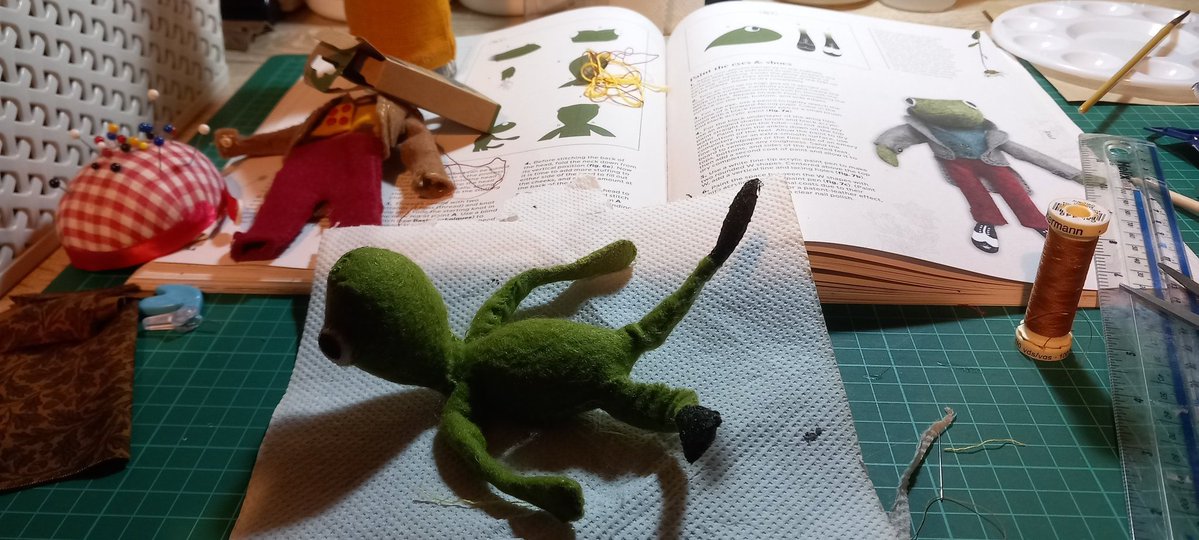 serialsemantic's tweet image. Toad from The Wind in the Willows, WIP.🙂