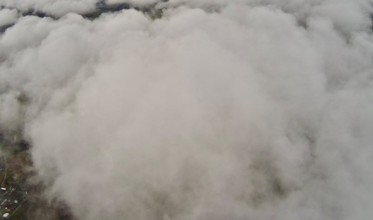stmchsr01's tweet image. Surfing above the cloud deck this morning 

#aerial #cloudscience #cloudphysics #meteorology #physics #aerospace #engineering #storm #cumulus #thunderstorm #wx #clouds #aerial #otherworld #aboveclouds #air #watervapor #science #cloudscape #cottonball #blanket #meteorology