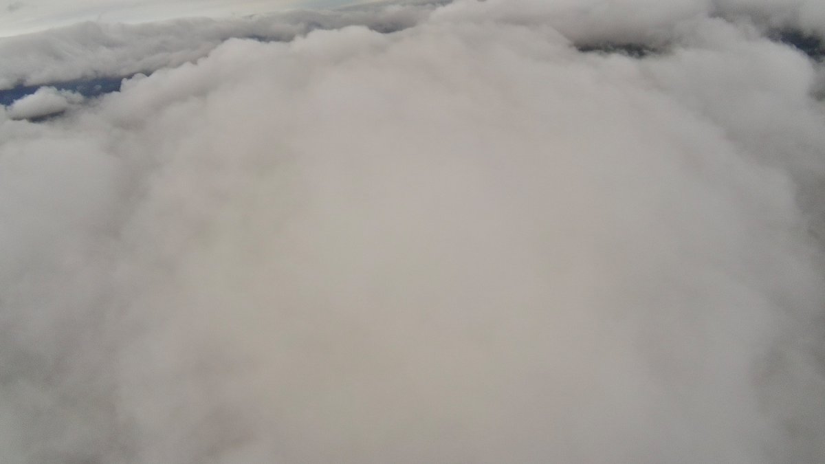 stmchsr01's tweet image. Surfing above the cloud deck this morning 

#aerial #cloudscience #cloudphysics #meteorology #physics #aerospace #engineering #storm #cumulus #thunderstorm #wx #clouds #aerial #otherworld #aboveclouds #air #watervapor #science #cloudscape #cottonball #blanket #meteorology