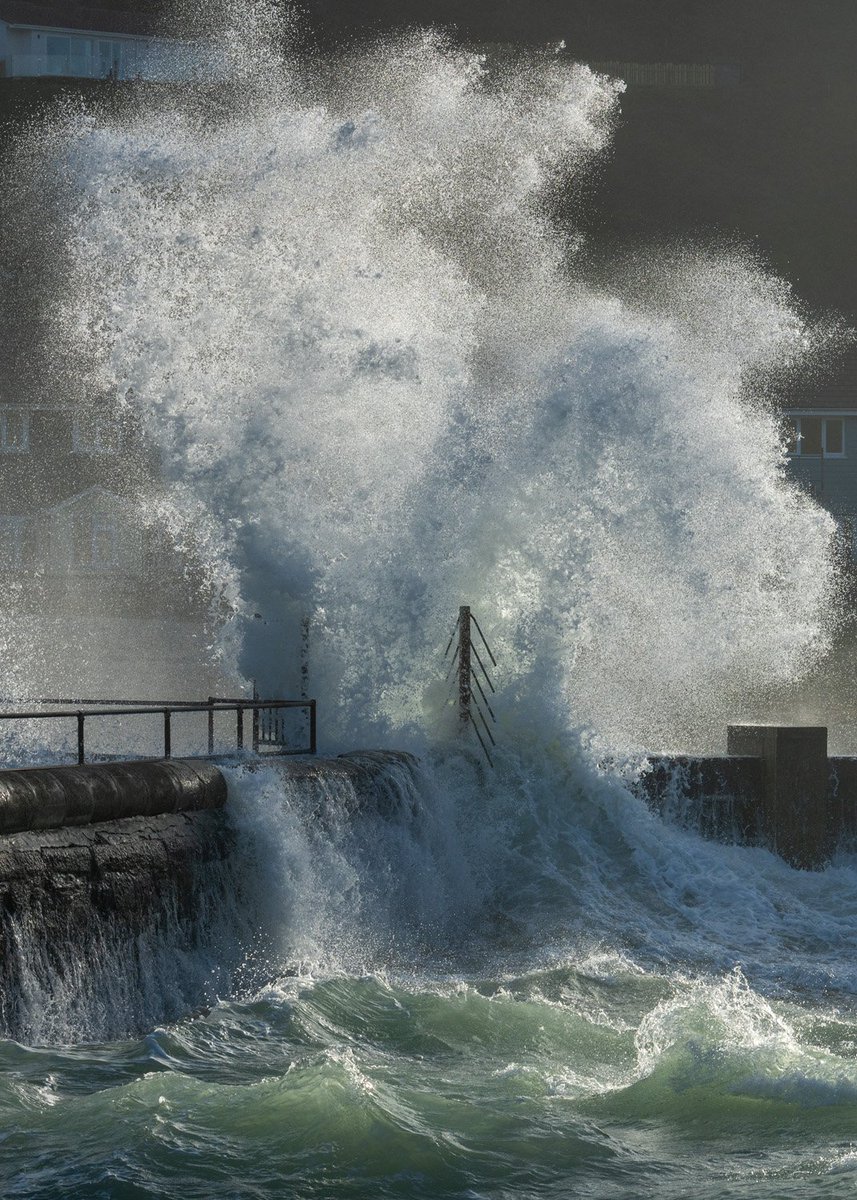 It's a bit choppy in the harbour.