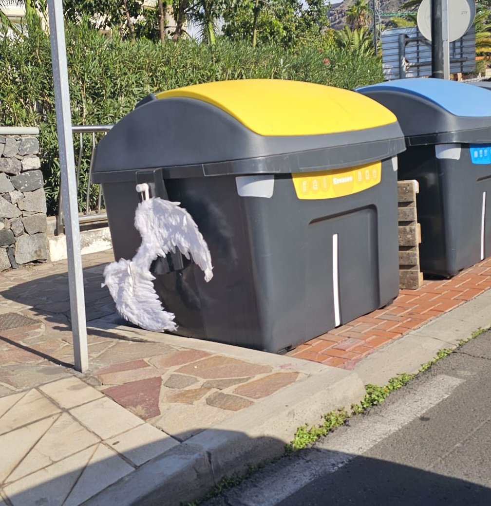 Serthand's tweet image. Alguien se ha cansado de ser buen@.