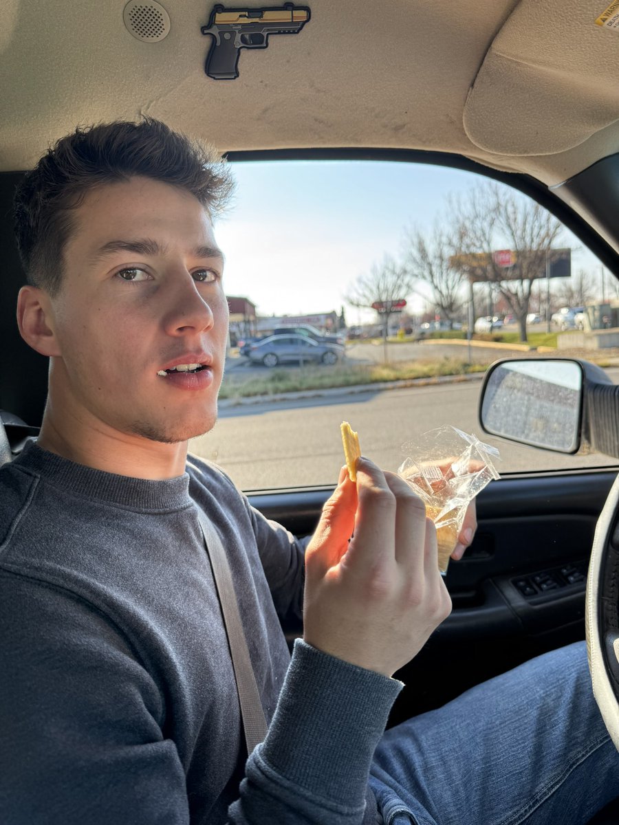 Y’all mind if a white boy speaks a little cracker?