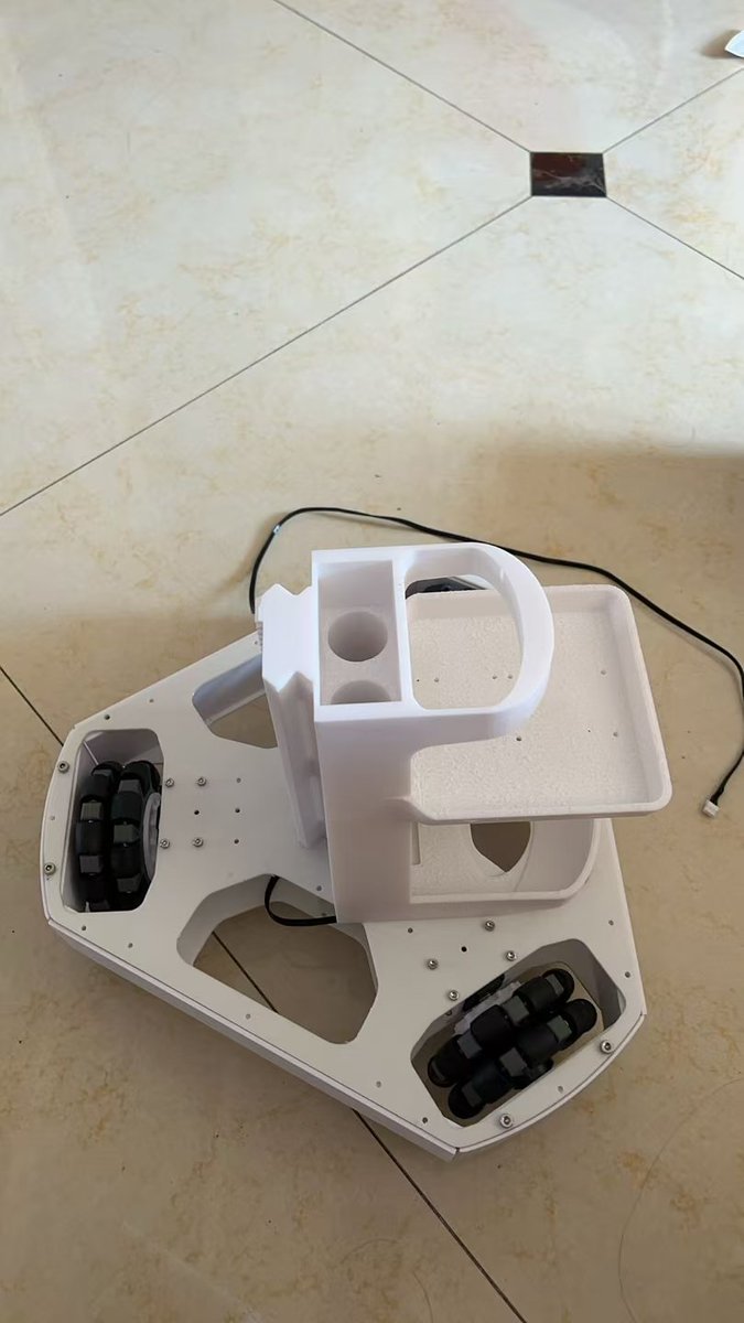 robotsdigest's tweet image. The crazy part?
We’re getting close to “robot learning for everyone.”
If a $600 bot can learn home tasks from a handful of demos, LeRobot is quietly turning into the default ecosystem for real-world robot skill training.