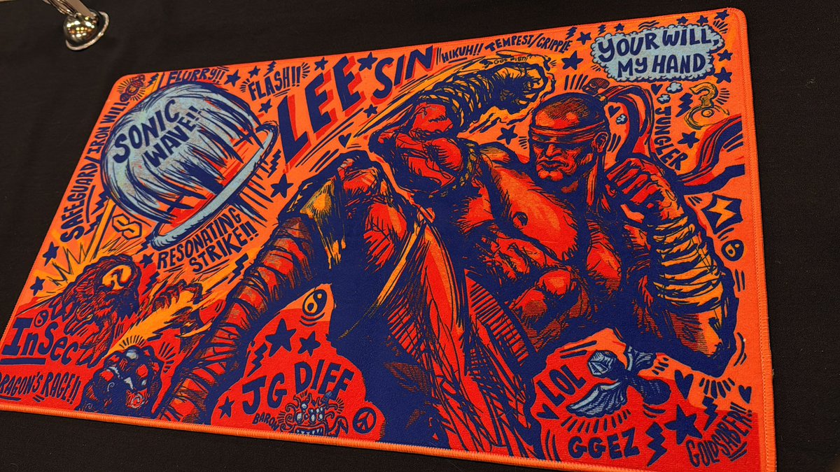 Using the Lee Sin mat today at CCC
64 player event!