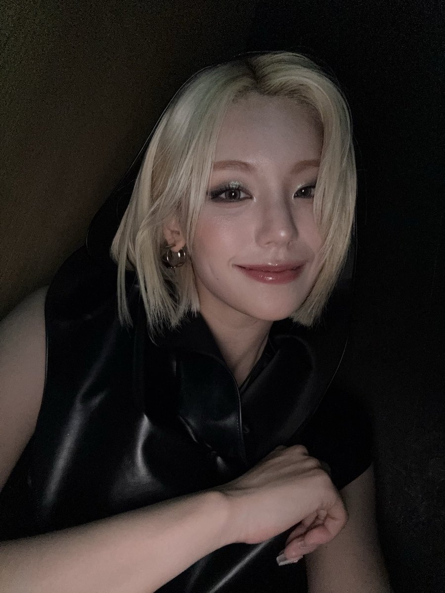 archive4itzy's tweet image. [22112025] #yeji bbl update