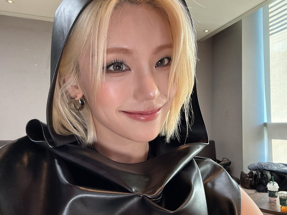 archive4itzy's tweet image. [22112025] #yeji bbl update