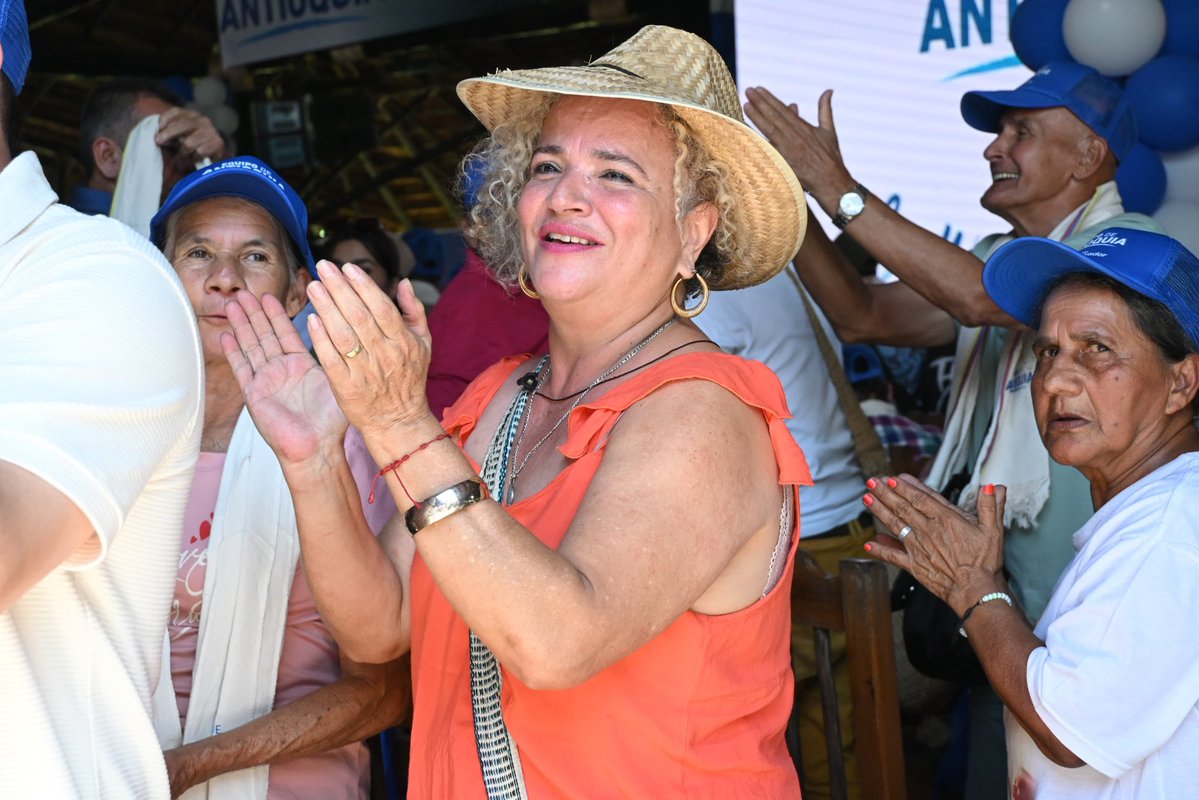 DanielRestrepoC's tweet image. El #EquipoDeAntioquia es alegría, carisma y unión. Gracias a todos los amigos del occidente antioqueño por acompañarnos y por su respaldo decidido. 💙💙💙