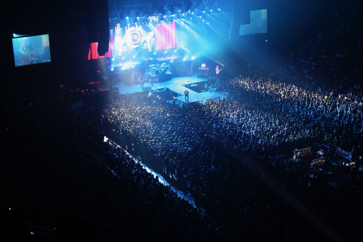 Whitesnake tweet media