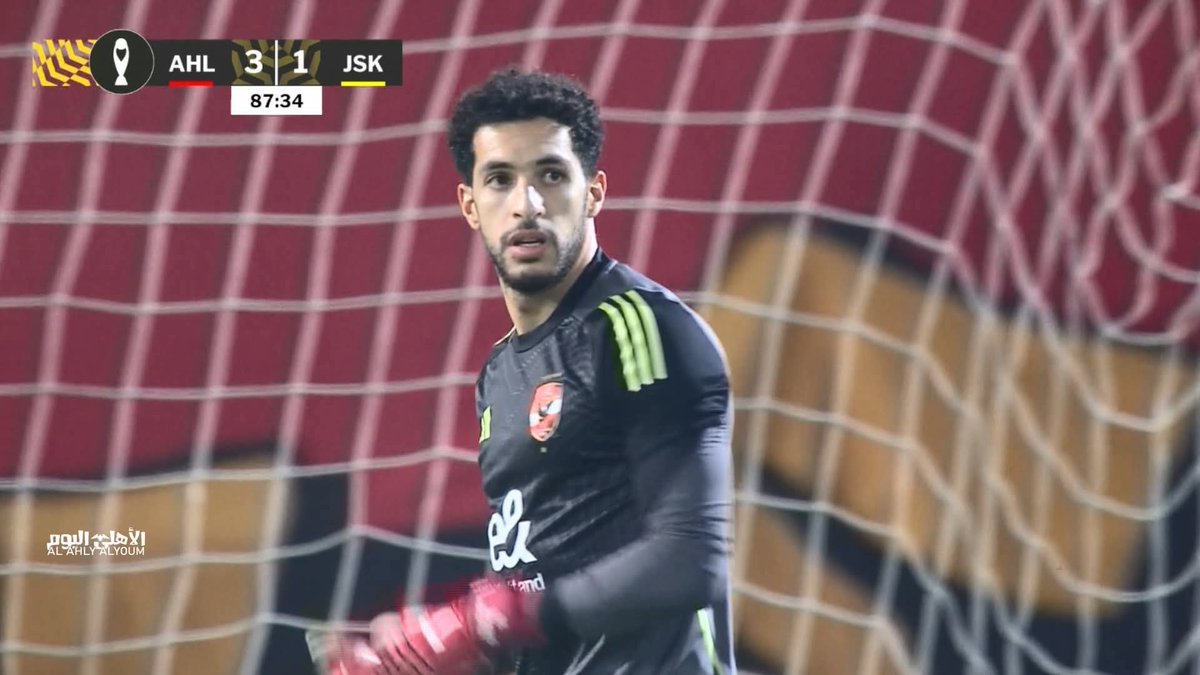 حلاوة اوفاا وجمااال اوفاااااا الله اكبر عليك يابنى،اتمنى هو اللى يكمل البطوله وشناوى يريح شويه بقا والله