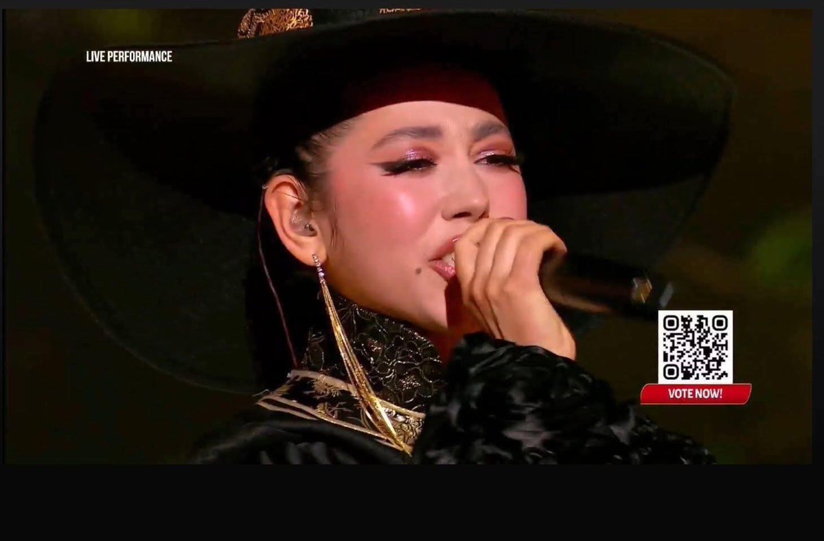 Мишээл түрүүллээ. Аливаа гайхамшиг хүчээр бус цаанаасаа тодордог гэдгийг манай Мишээл, Physical Asia-д оролцогсод Ази гэлтгүй дэлхий дахинд харууллаа. Гэтэл Хаан жүжиг яав? Хэдэн дуракууд 1 жүжгийг агуу гэж өөрсдийн хэмжээнд тодруулаад хүч, хулгай 2-ыг хавсруулаад ч барсангүй.