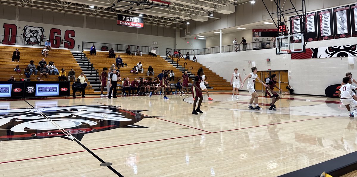 <a href="/JCook87Classic/">Jared Cook Tip-Off Classic</a> Halftime:
Mill Creek - 32 
Lambert - 28

Chris Mitchell leading Mill Creek with 7p at the half.

Longwood-commit Will Dopfer leads the Longhorns with 7p himself.

<a href="/MillCreek_MBB/">MCHS Basketball</a> <a href="/lamberthoops/">Lambert Basketball</a>