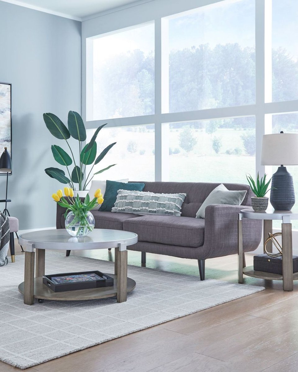 SedlakInteriors's tweet image. Create a living space that feels as good as it looks. From plush seating to statement pieces — find it all at Sedlak Interiors. 🖤
amst.site/tbzgsOIN 
.
.
.
#LivingRoomGoals #SedlakInteriors #LuxuryHome #DesignInspo #ModernInteriors