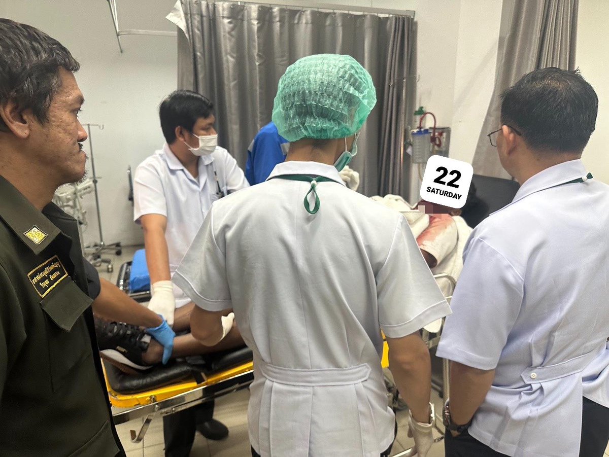 thoatta's tweet image. Help needed..
A well known doctor from Karur is hospitalized in Bangkok.. Family saying that he went for a conference..

Anybody in Thailand? In Bangkok? Need to visit hospital immediately.. 

Lerdsin hospital
190 Si Lom Rd, Si Lom, Bang Rak, Bangkok 10500, Thailand