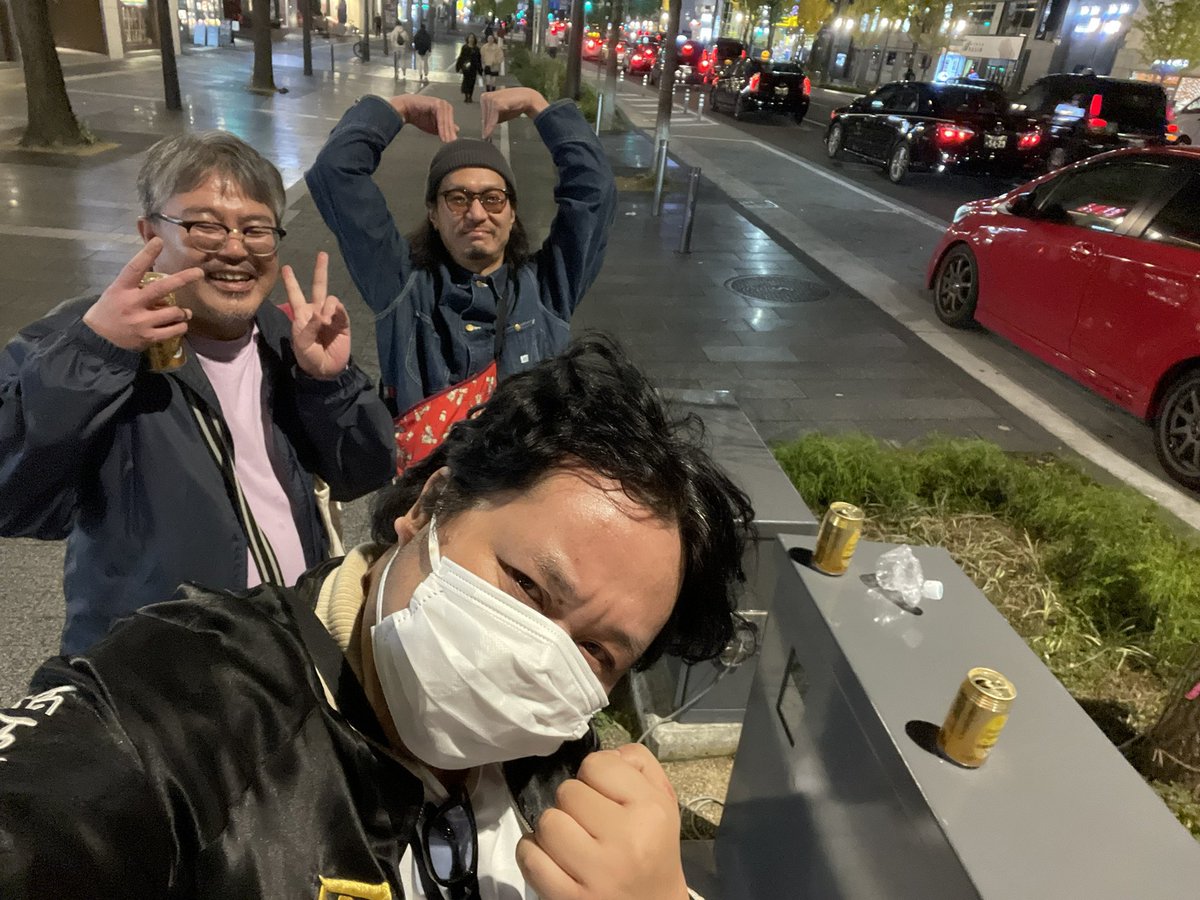 b_u_r_i_tan's tweet image. 心斎橋、深夜3時いまから入れる現場ありまっか®