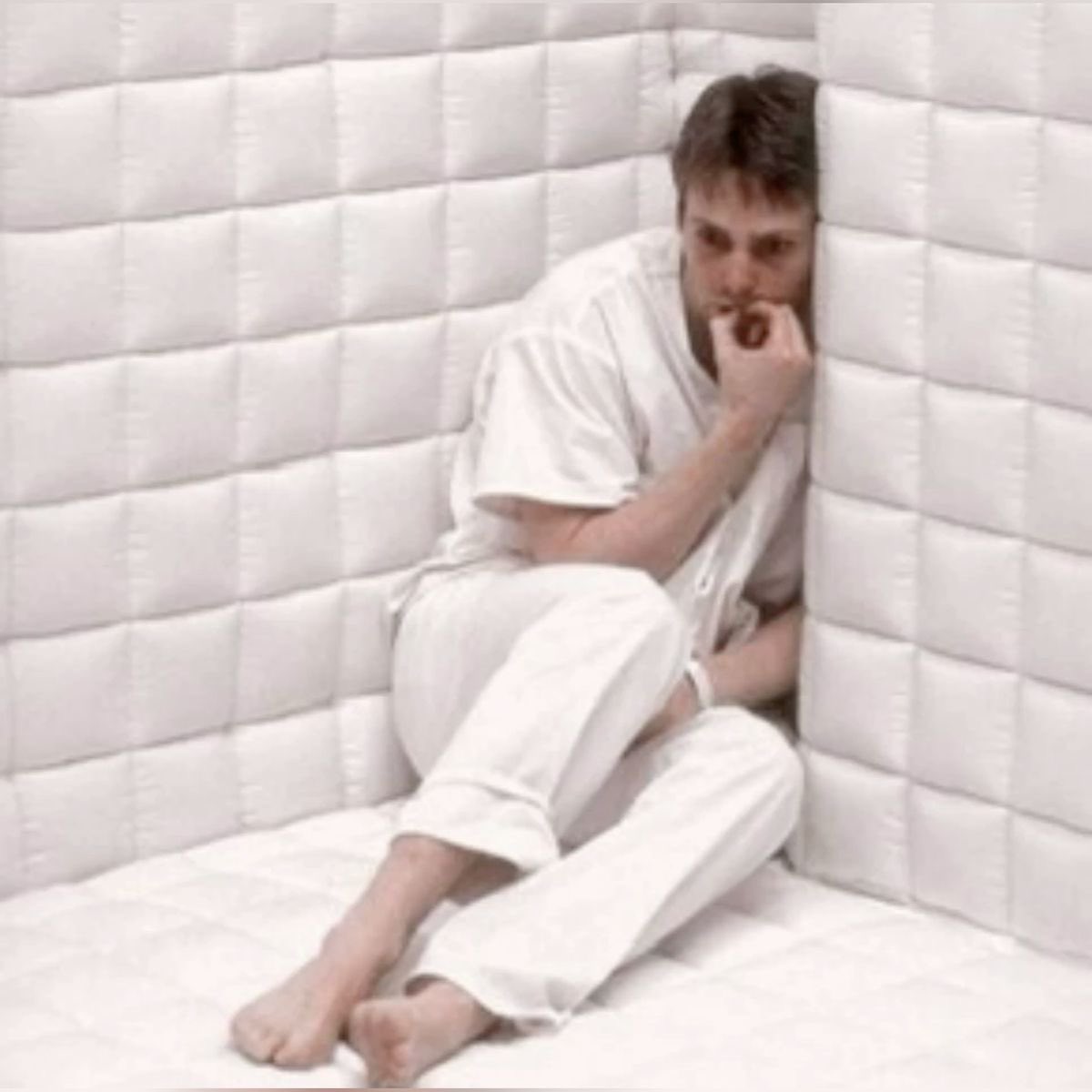 mdnghtsreader's tweet image. thinking about helena and kaine again