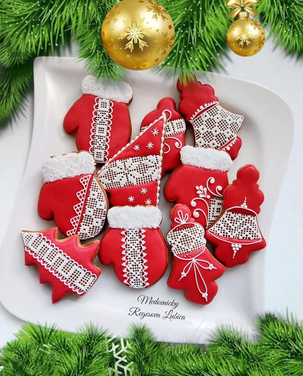 czechcookbook's tweet image. These gingerbreads are so beautiful! 🤎
Made by: Medovníčky Regešová L&apos;ubica in Slovakia.