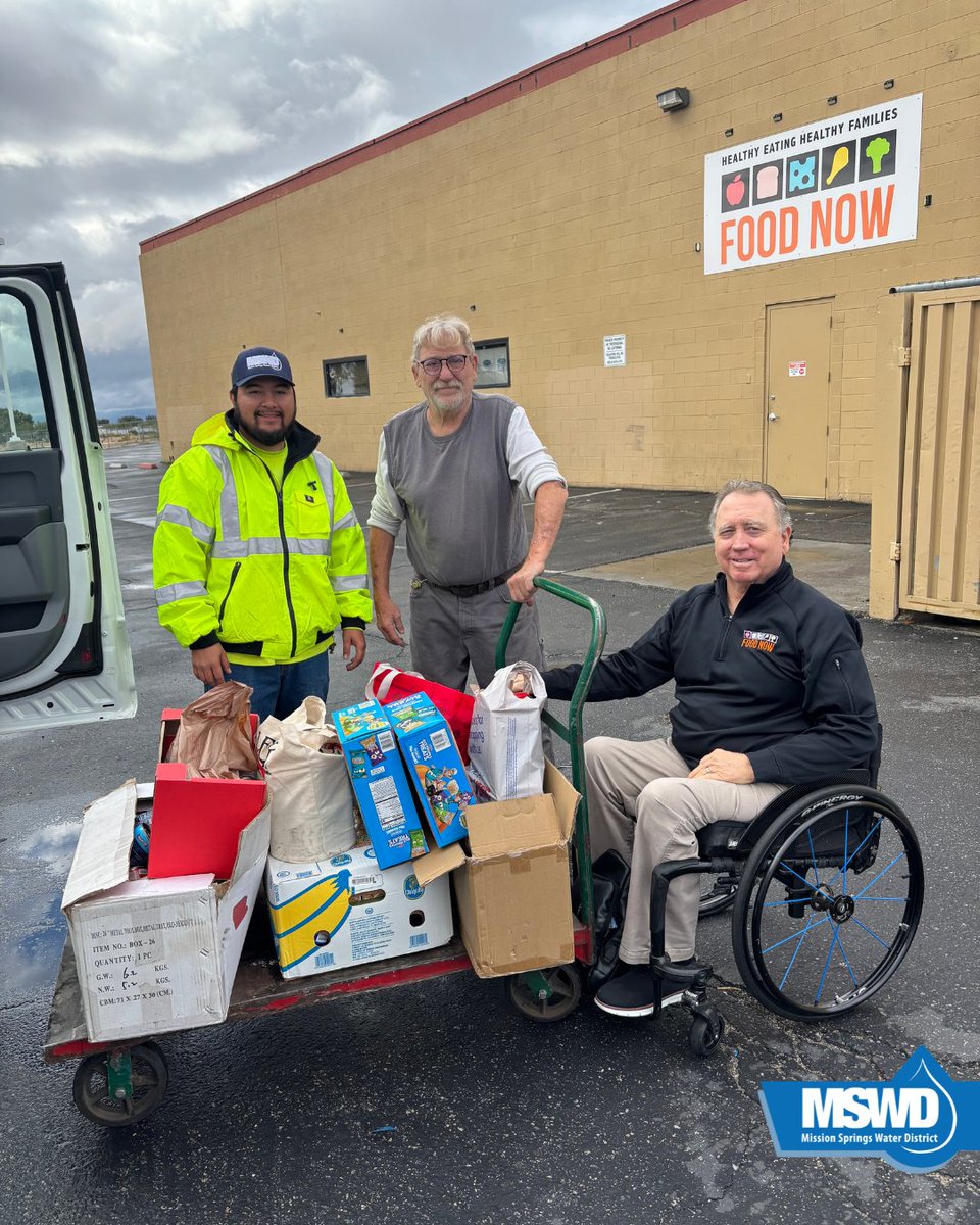 MSWaterDistrict's tweet image. MSWD employees showed up big for our community this Thanksgiving! Together, our team donated nearly two full pallets of food to Food Now to help local families in need. We’re proud of our team’s heart, generosity, and commitment to giving back. ❤️#MSWDcares #FoodNow #Community