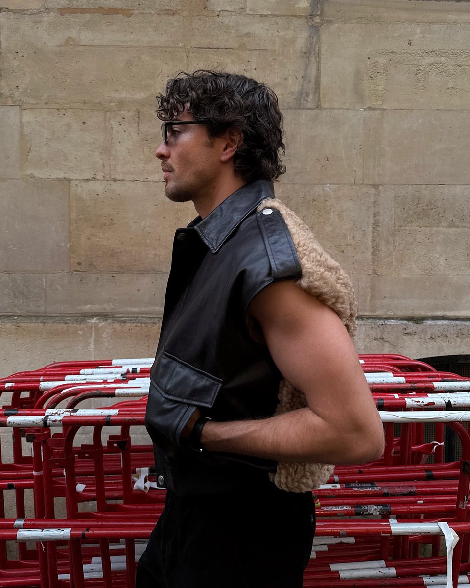 Valabxrn's tweet image. ㅤㅤ    

                           #EPSIUPR                                                         
ㅤ              ㅤㅤㅤ