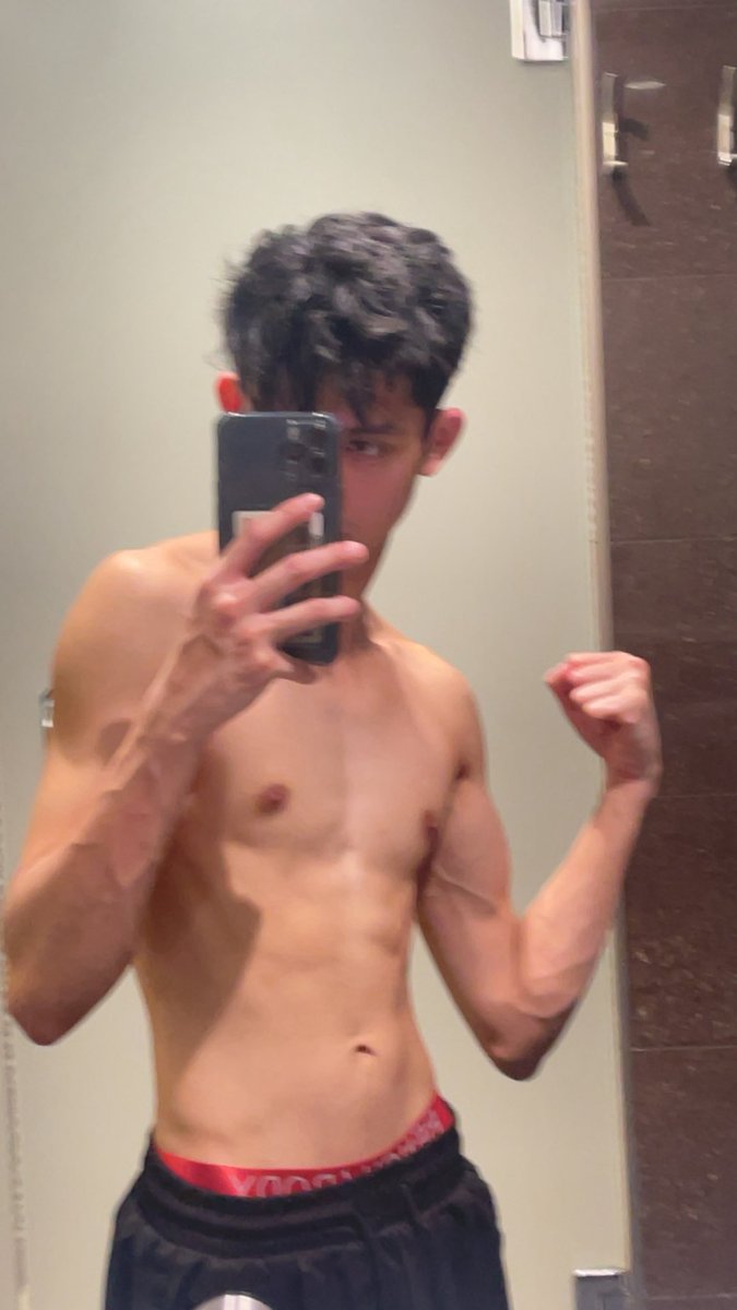 hmsxI's tweet image. meow meow