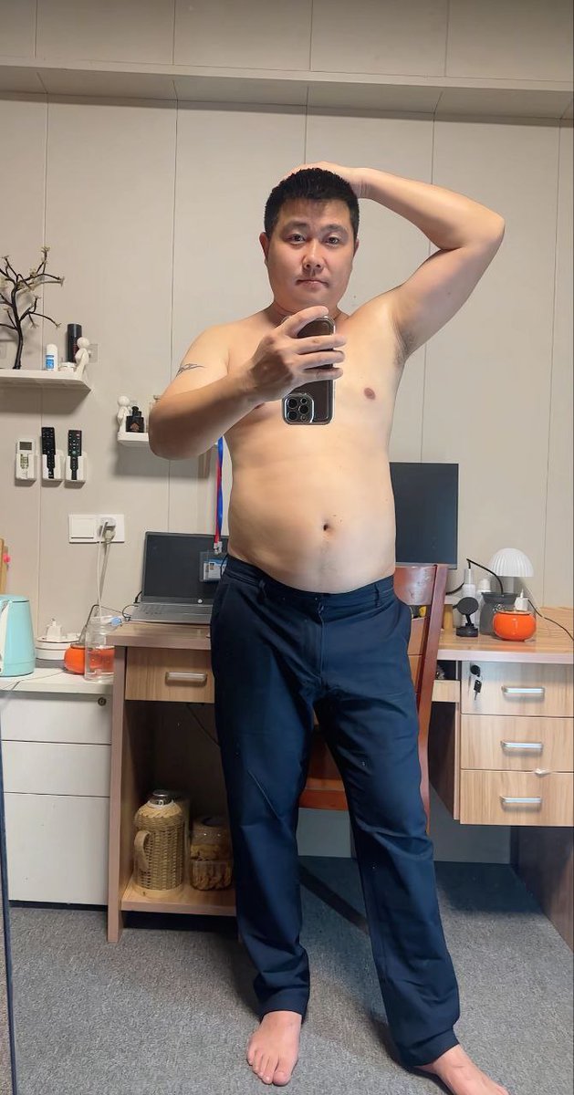 熊熊大叔，寻找附近的好基友，如果你喜欢熊大叔，那就私信关注认识，有地，小朋友勿扰