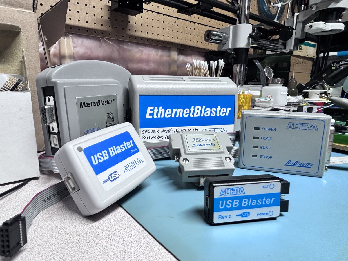 _BehindTheCode's tweet image. Altera had many JTAG interface pods. The USB-Blaster was only one of many. 

#Altera #CPLD #JTAG #Electronics