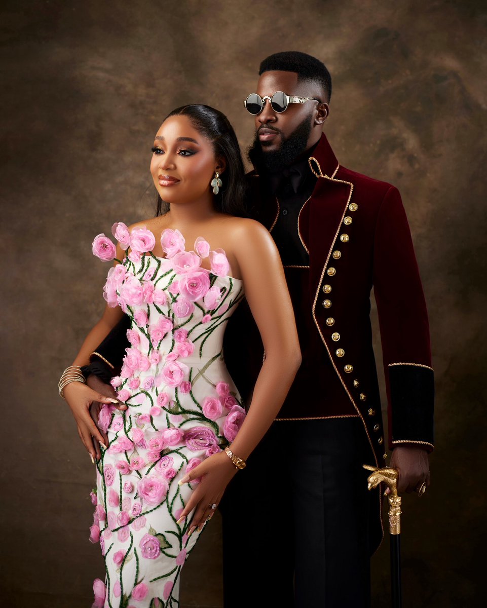 kiky_festus's tweet image. Fiancée of the Man of The Year Style 2025 @EMYAfrica Awards 🇬🇭