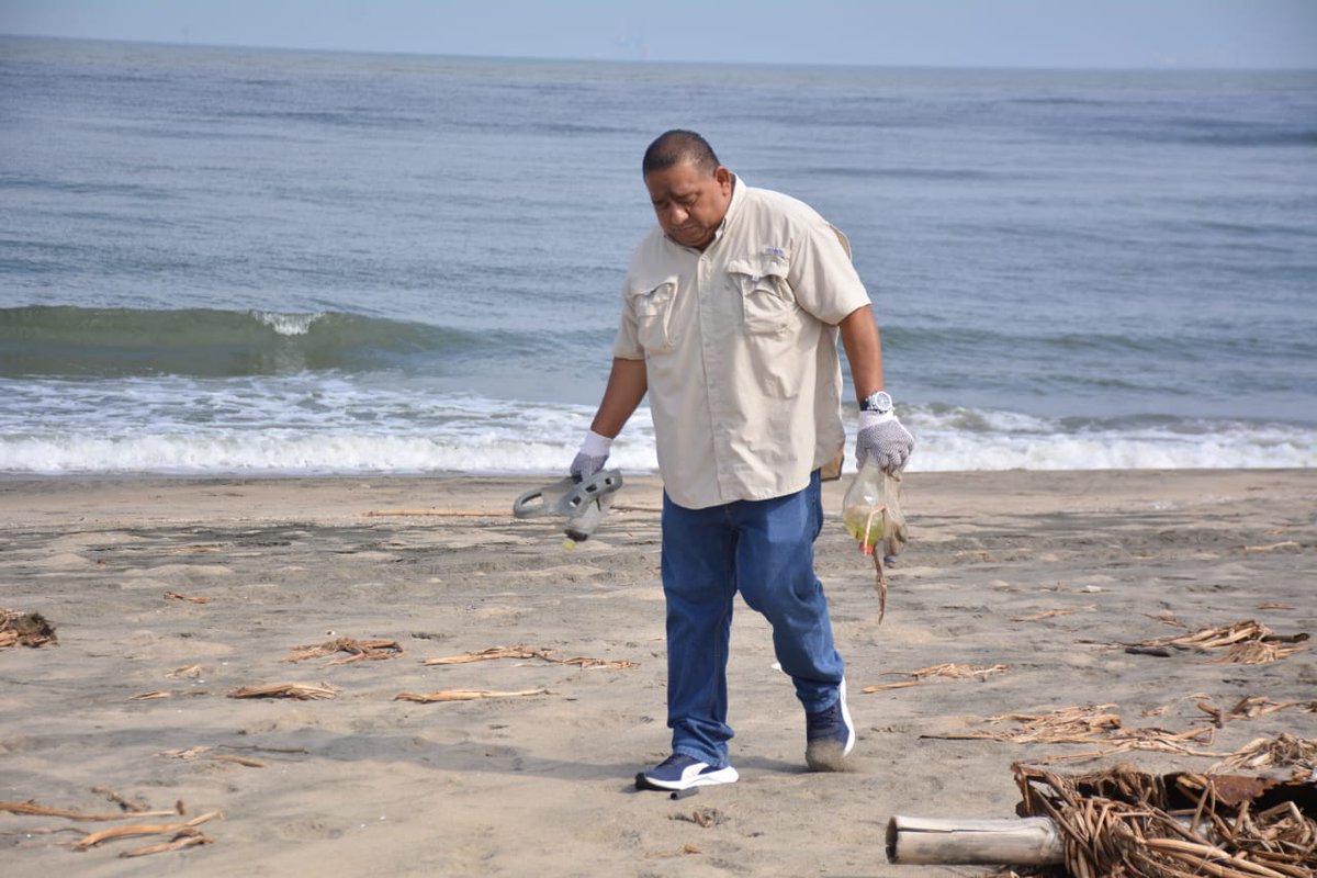 marin_hl's tweet photo. Conservemos nuestras playas limpias #Semarnat
#MedioAmbiente @Tabasco https://t.co/wO9wU0h46o