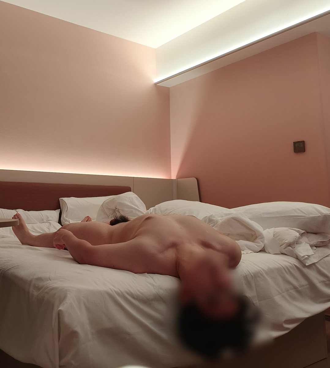 雄斗败犬
＃模拟杀