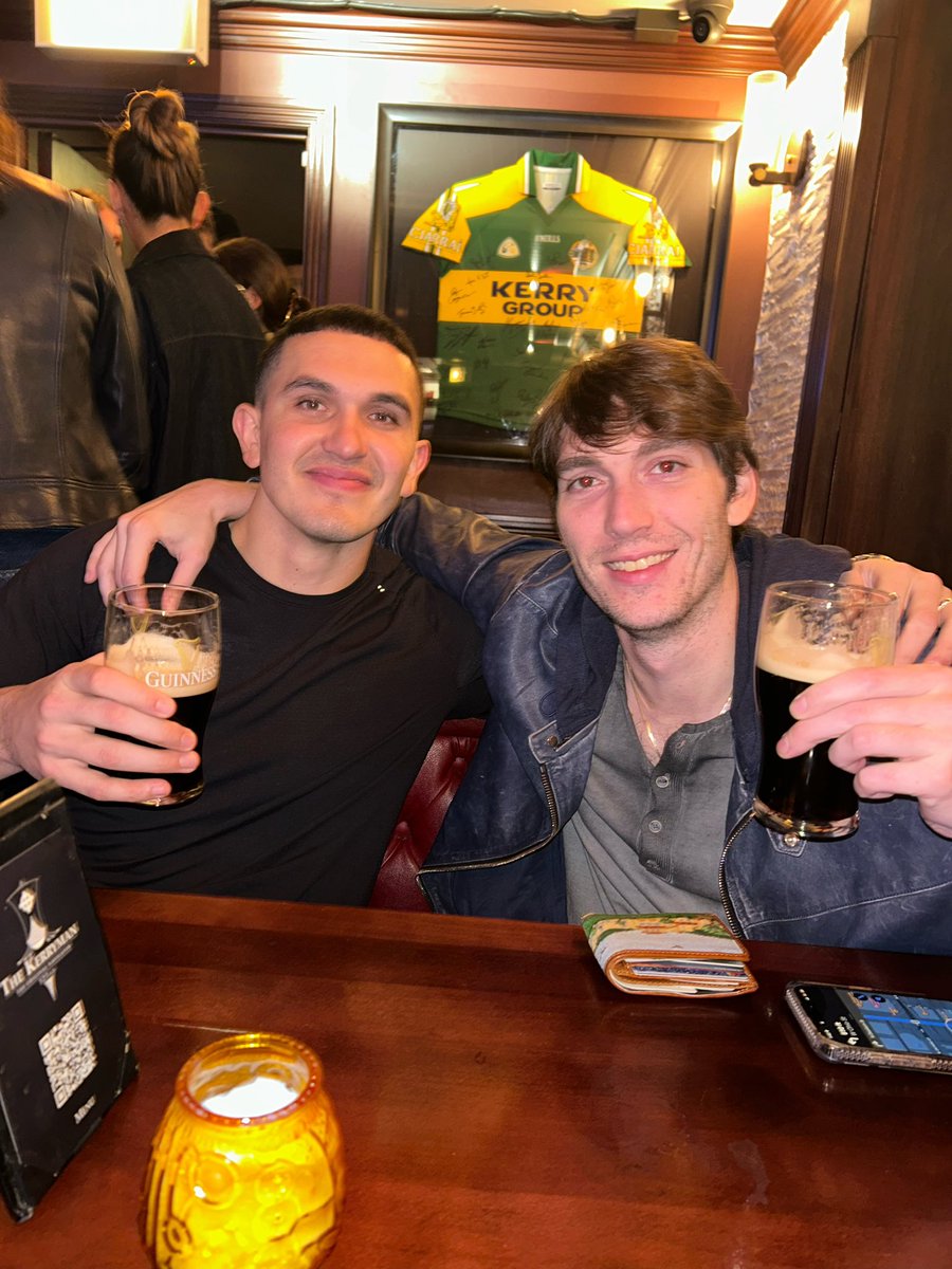 From #GamblingTwitter to Friday beers 🤝🏼  <a href="/hunterbeanz/">Hunter</a>