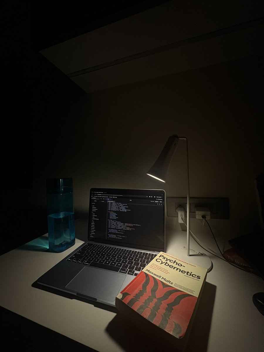 Viraajj0's tweet image. Working on my 3rd 
1000$ #vibecoding website project!!! 

Is there anything I can build 
for you!!?
Comment below your websites

#buildinpublic