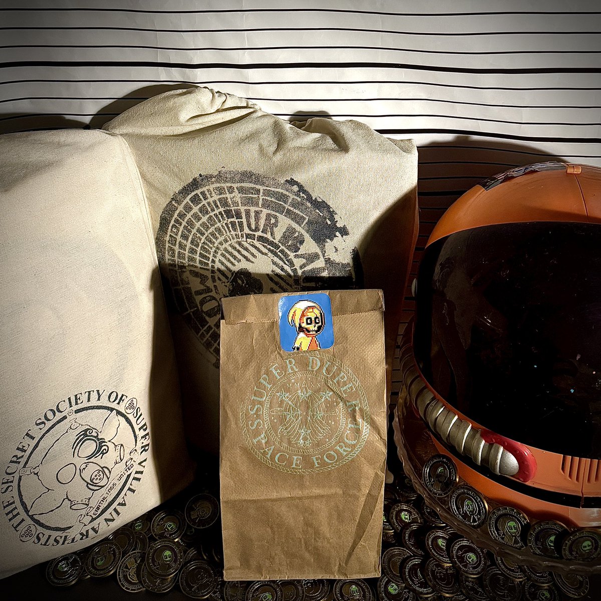 Super Duper Space Force
SDSF: Mystery Bags

Price: $100

✅Each has a Monkism/Reepz Gold coin
Limited Edition: 321 minted coins numbered.

✅Each bag -&gt;random unopened toy 2014-2024

✅stickers

✅add Eth Wallet &amp; receive $MAC

ONLY 100 bags will be available

AREA 181
11.28